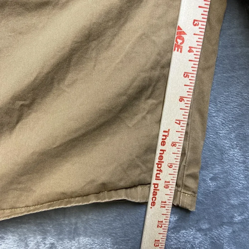 Vintage Wrangler Cargo Shorts Men’s Size 44 Tan‎